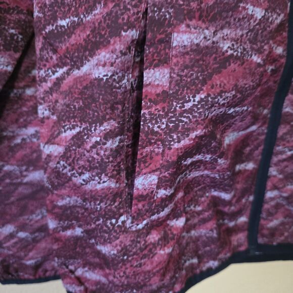 NEW Asics Packable Jacket Regular Fit Quick Dry Purple Pink Women’s Size Small - Picture 6 of 10